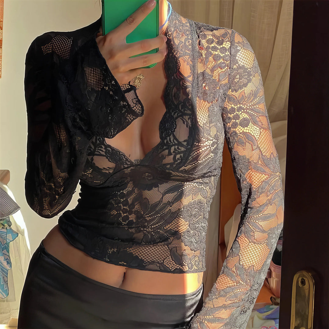 Presley Hollow-Out Top