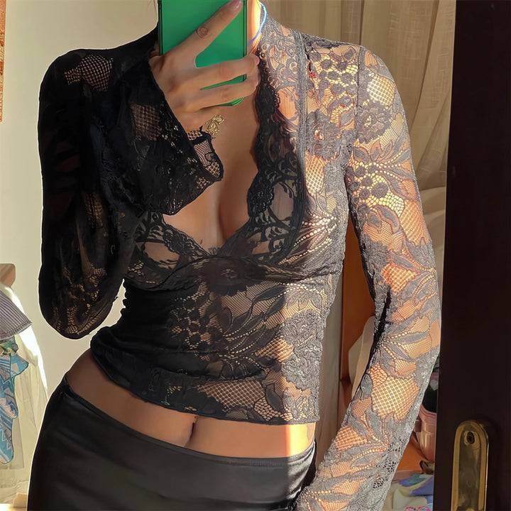 Presley Hollow-Out Top