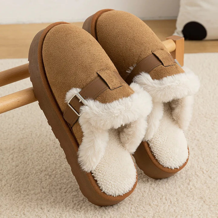 Elianna Cozy Fleece Slippers